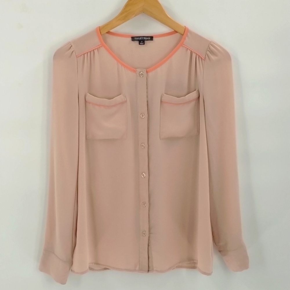 Tinley Road Women's Blouse XS Button Up Beige Coral Trim Long Sleeve Lightweight